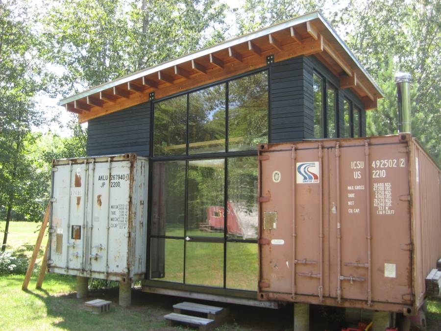 Cool Eco-Friendly Homes Made From Unused Containers