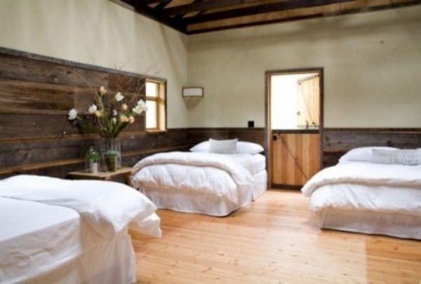 bed bedroom floor wooden barn style