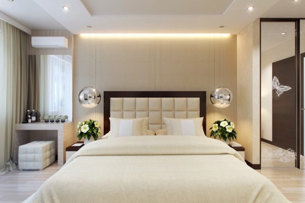 Sophisticated bedroom decor