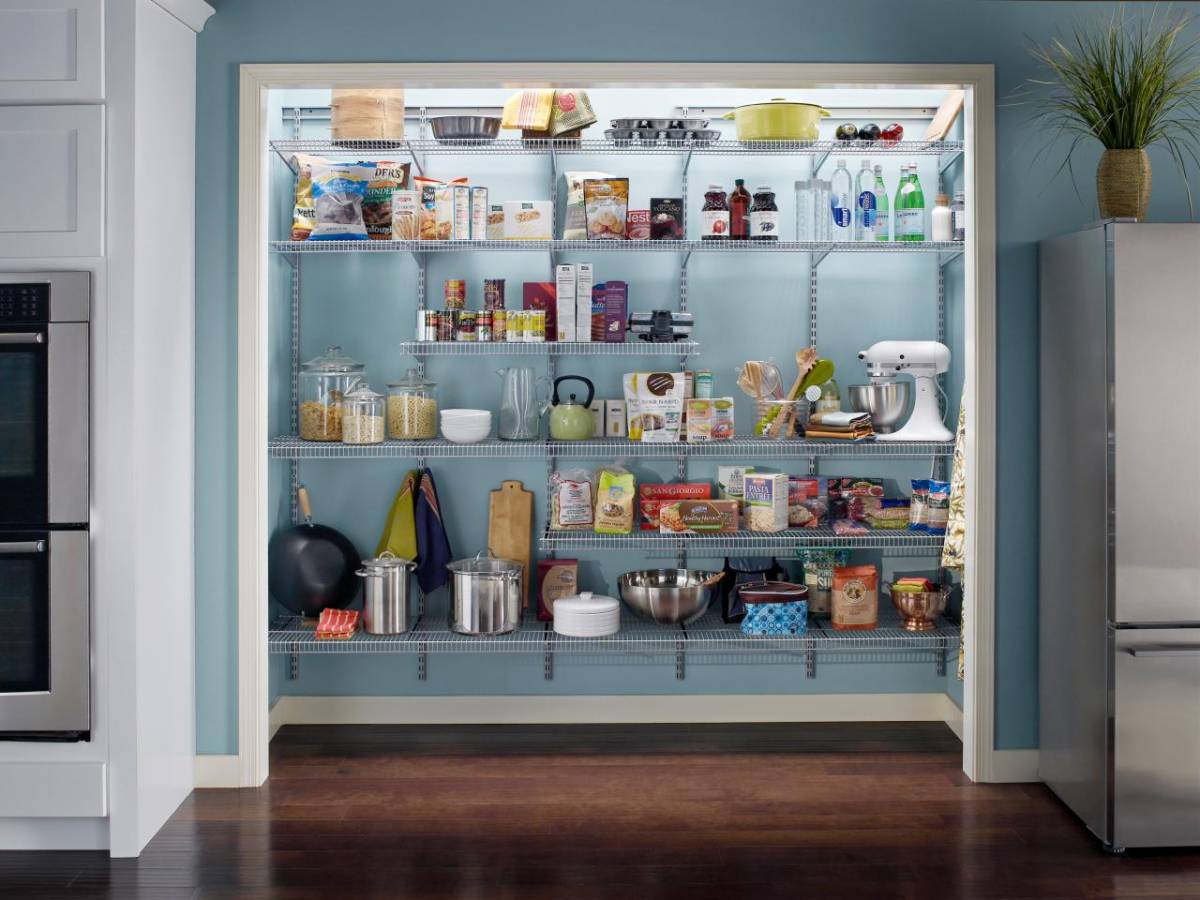 loft kitchen pantry