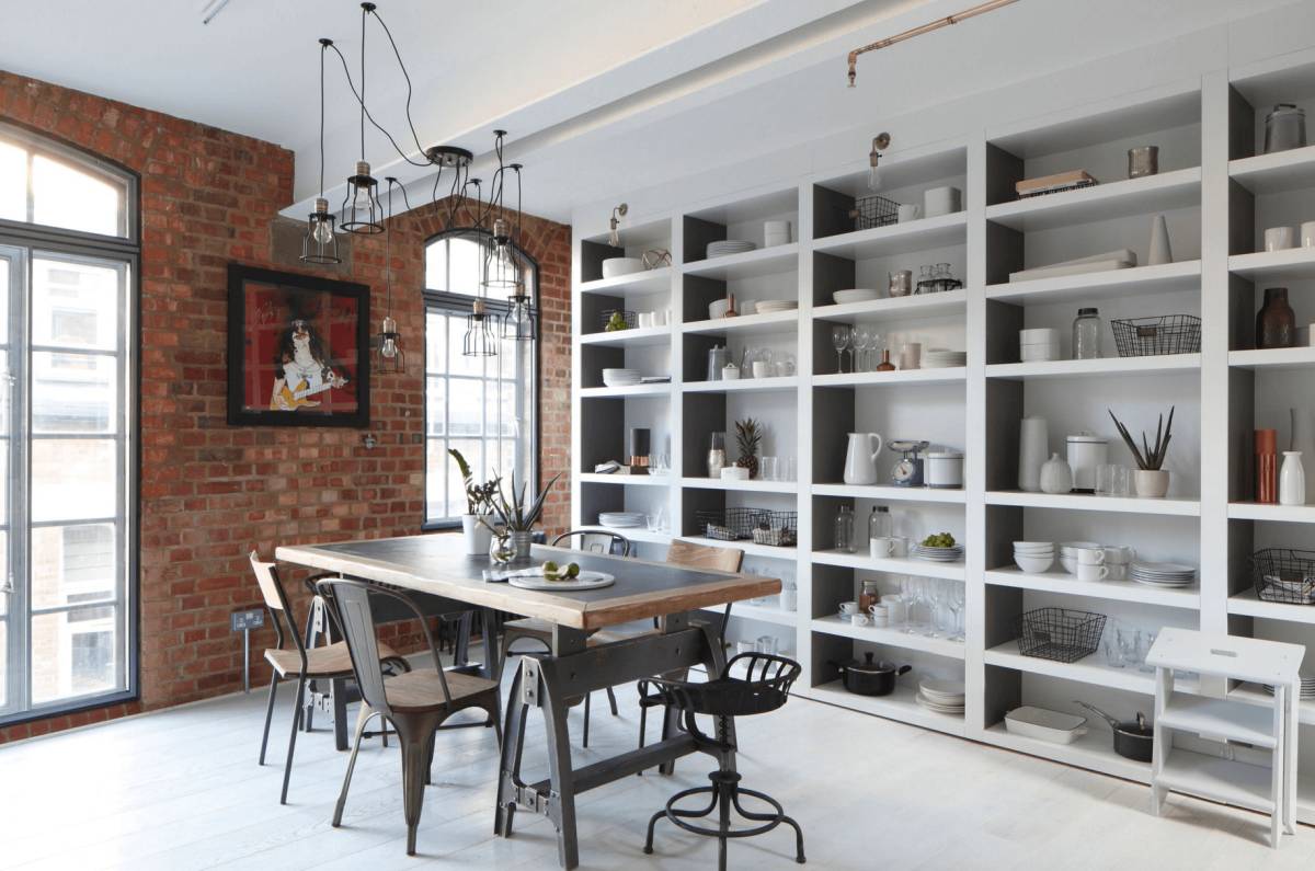 Great loft open shelving for kitchen with dining area